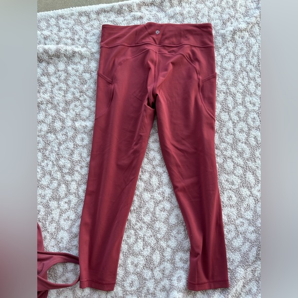 Lulu lemon rose color running leggings 25” - Picture 4 of 6